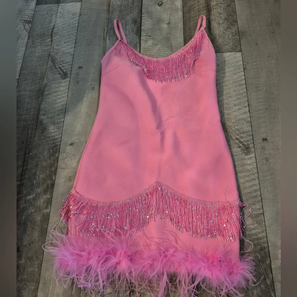 Fashion Nova Slip Dress Bodycon Glam Night Feathers Fringe Beads Pink M/L - Picture 1 of 9